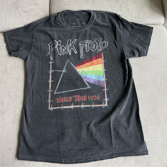 Vintage graphic tee - Picture 1 of 4